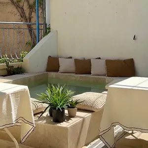 2* Hotel L'escale Au Soleil
