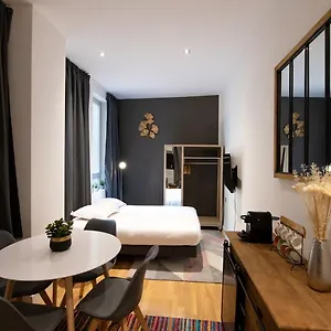 le-st-germain-lovely-decorated-studio-at-the-heart-of.hotels-rhonealpes.com/
